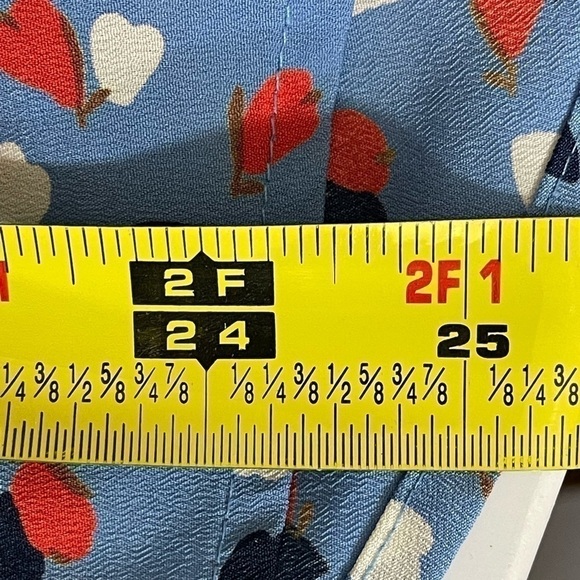 Collective concepts sz lg blouse top silky feel in a mini design in blues, rust - Picture 7 of 10